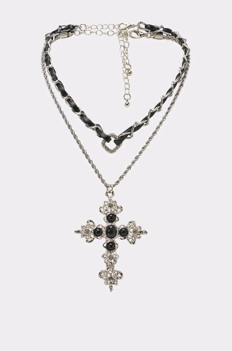 CROSS MY HEART NECKLACE - Akira Store