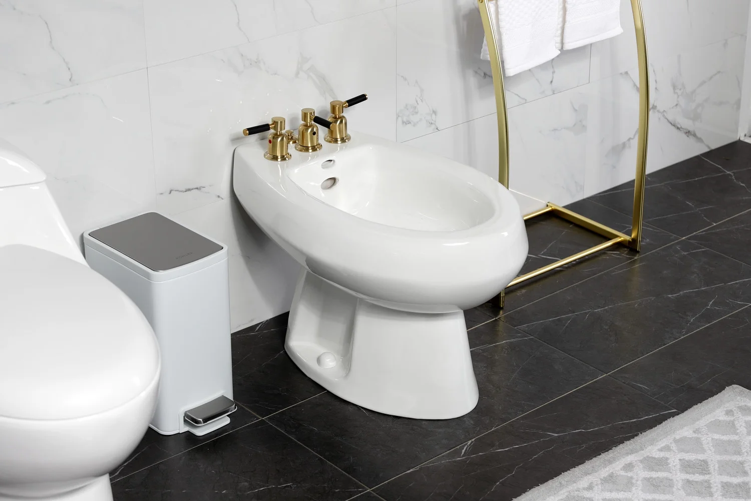 Kingston Brass Kaiser KB6322DKL 3-Handle Bidet Faucet, Polished Brass