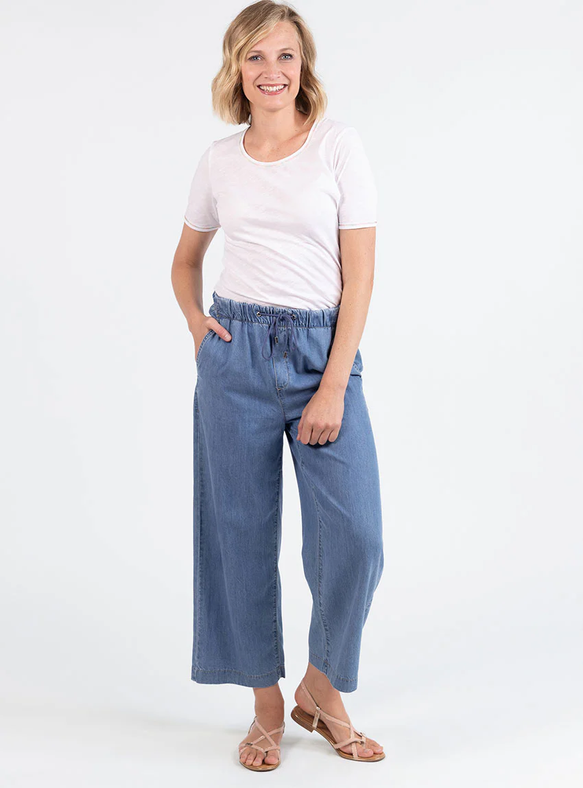 Pantalon femme fluide coton bleu clair
