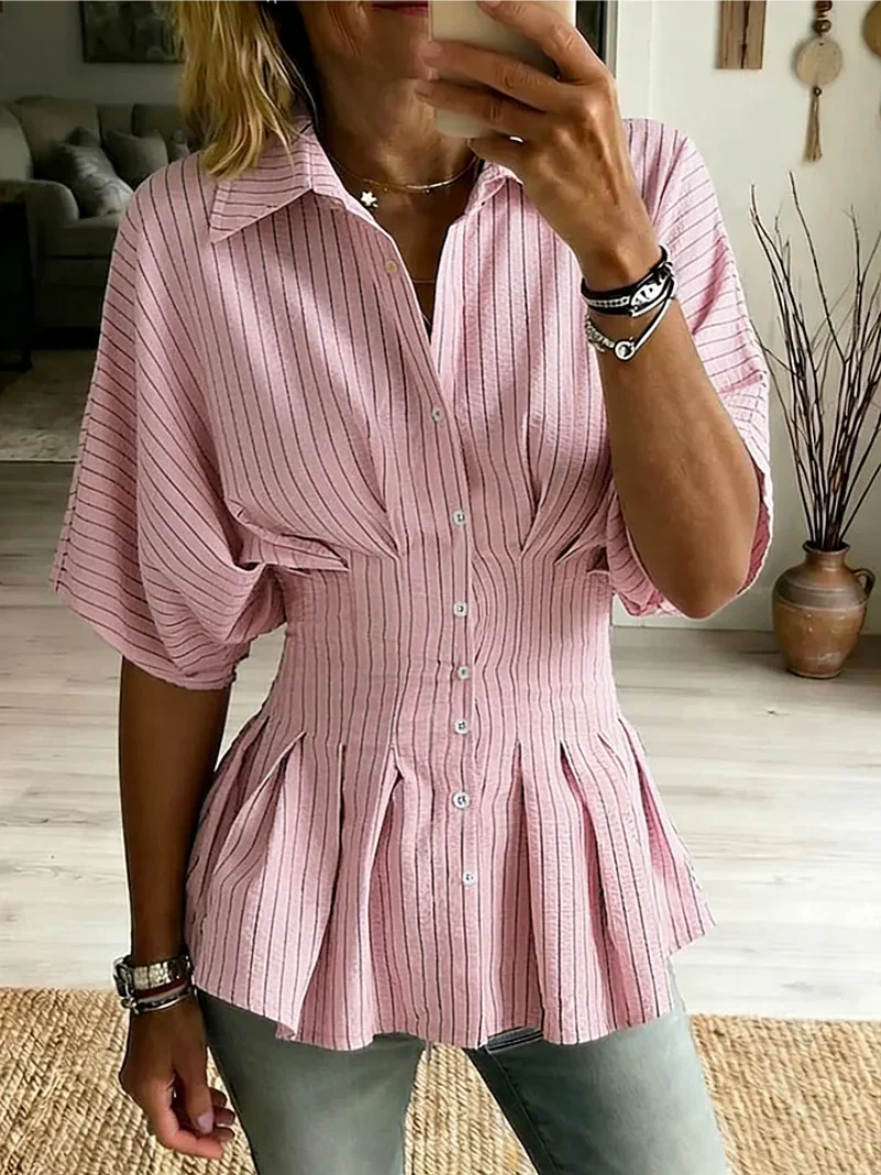 Blouse à manches courtes boutonnée