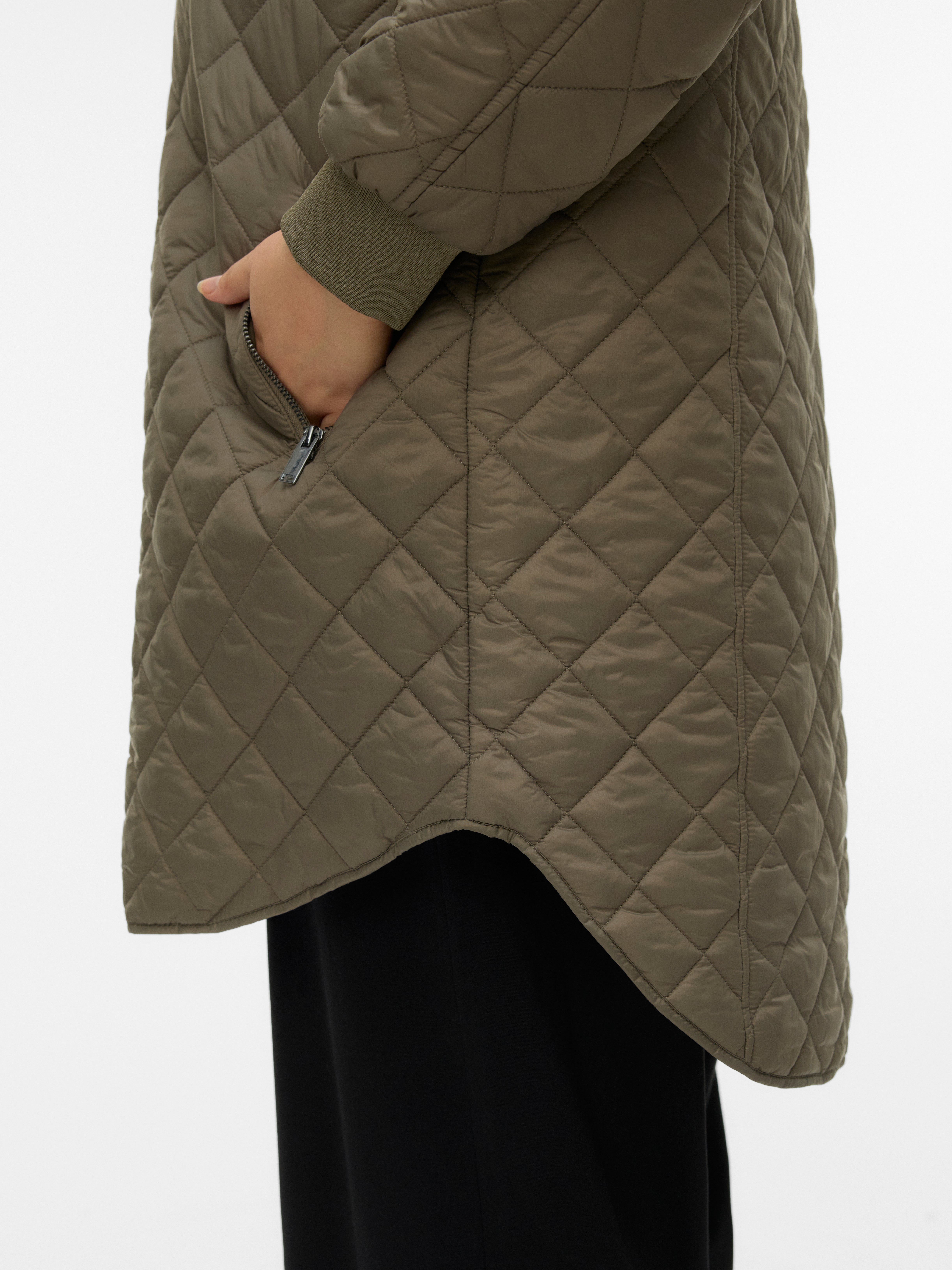 VERO MODA® VMHAYLE Quilted Jacket