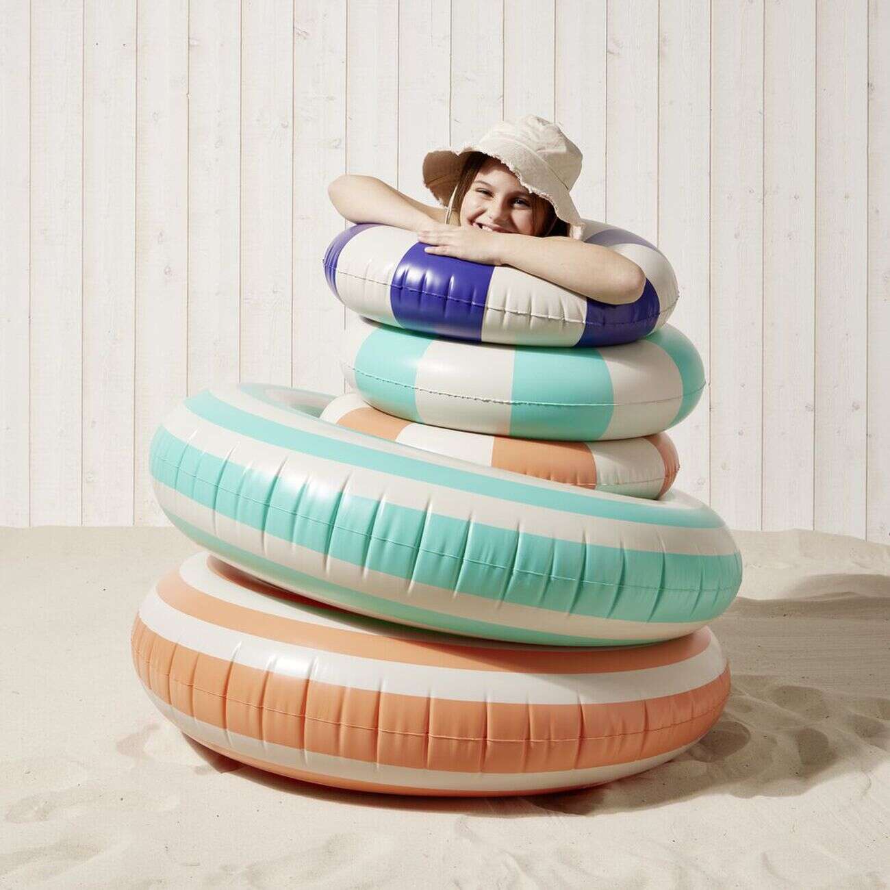 Bouée gonflable enfant à rayures Ø60cm (3 modèles)