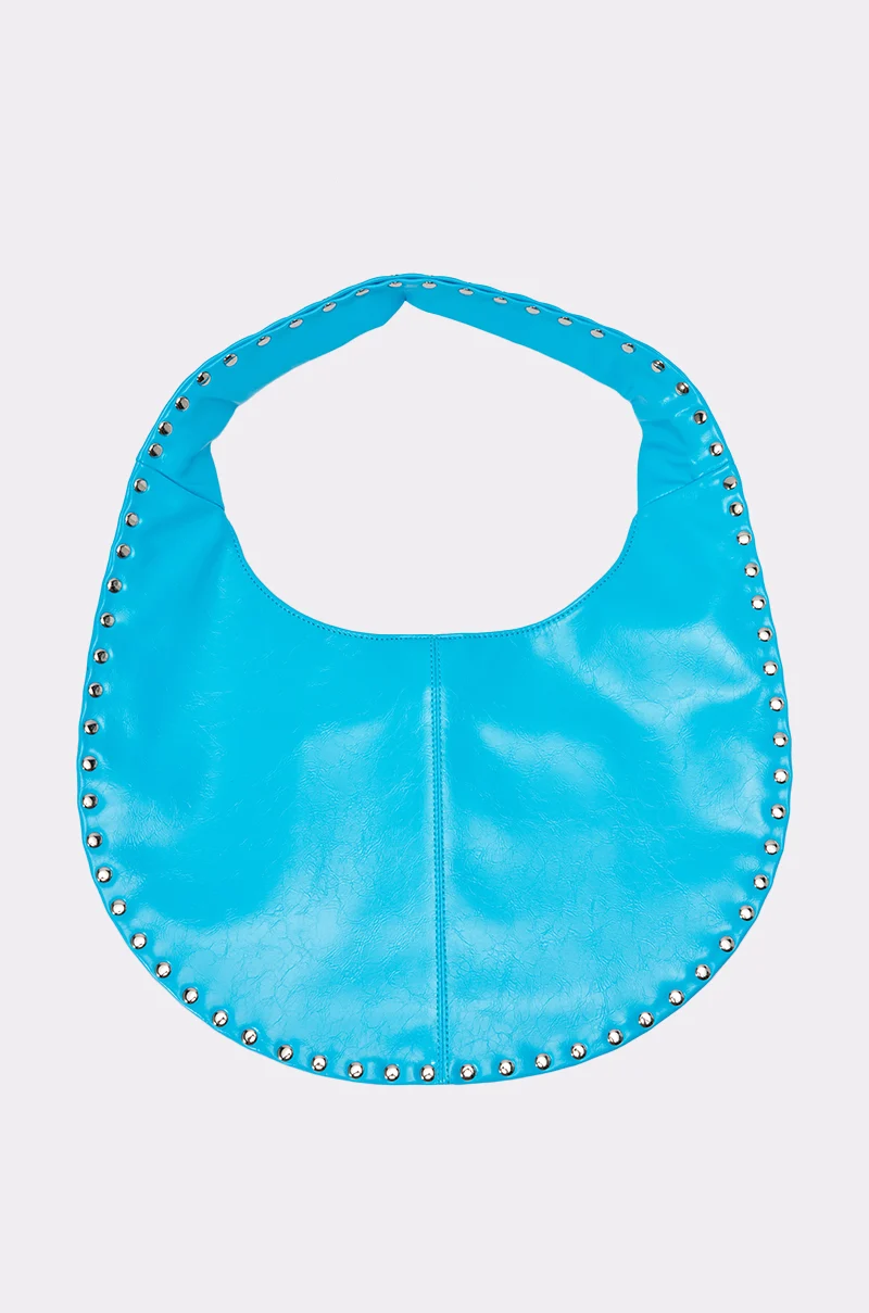 COOL GURL STUDDED TOTE - Akira Store
