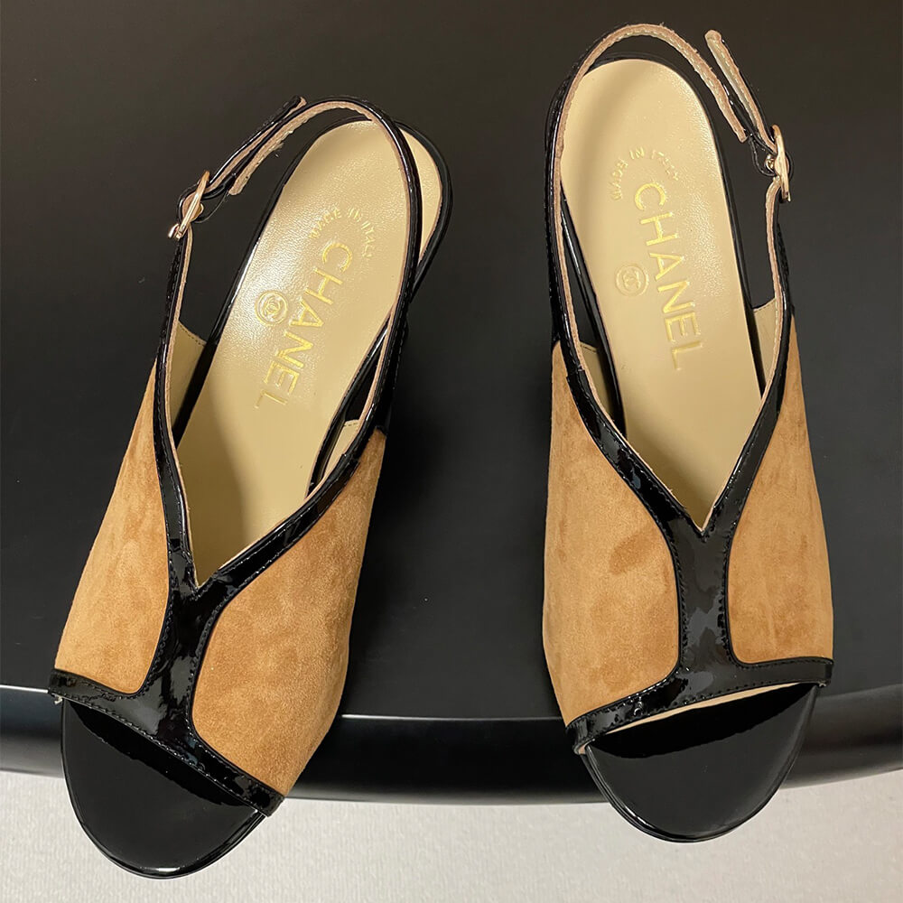 CHANEL Sandals