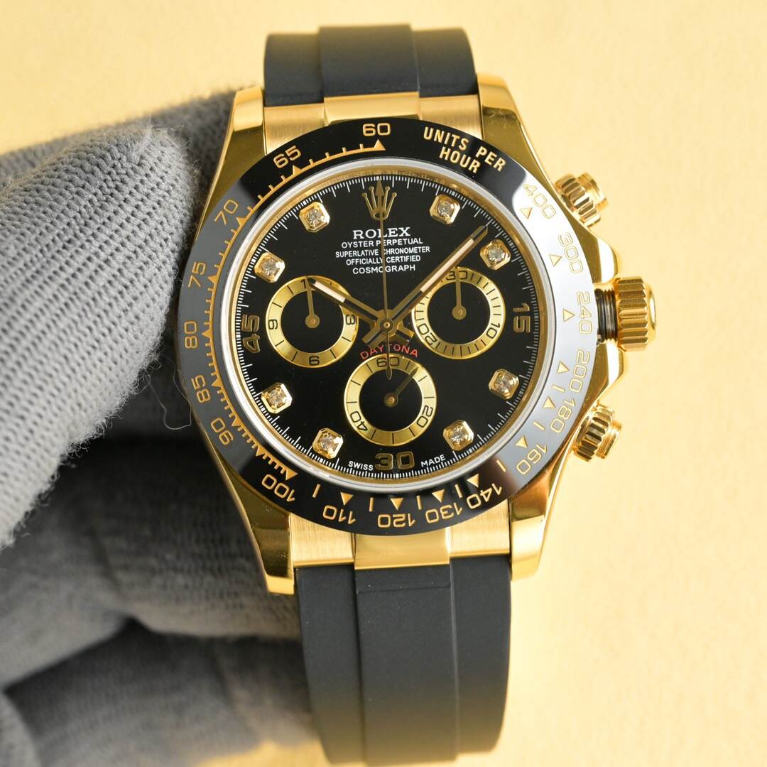 ROLEX（ロレックス）機械式腕時計 デイトナ 黒文字盤  40MM 腕時計
