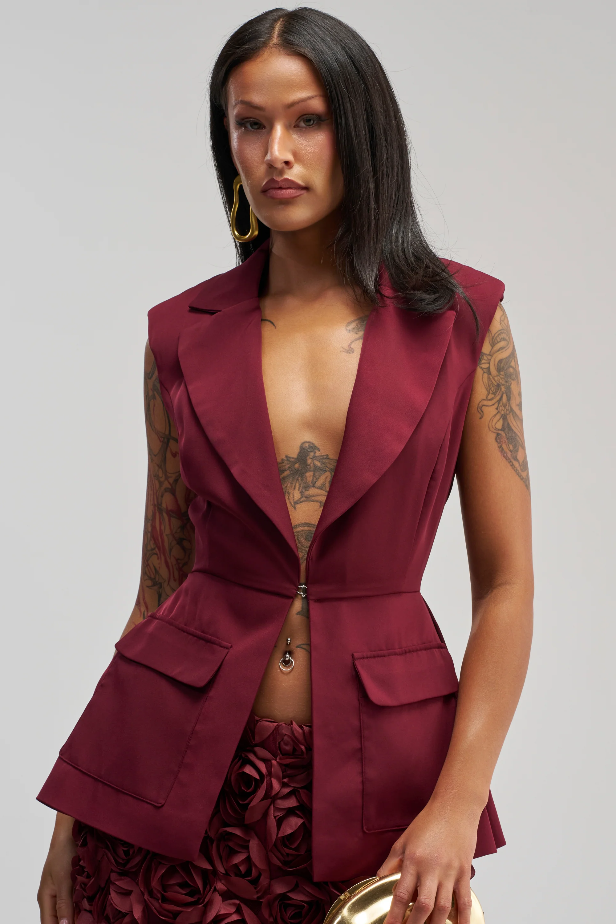 NAOMI BLAZER VEST IN BURGUNDY - Akira Store