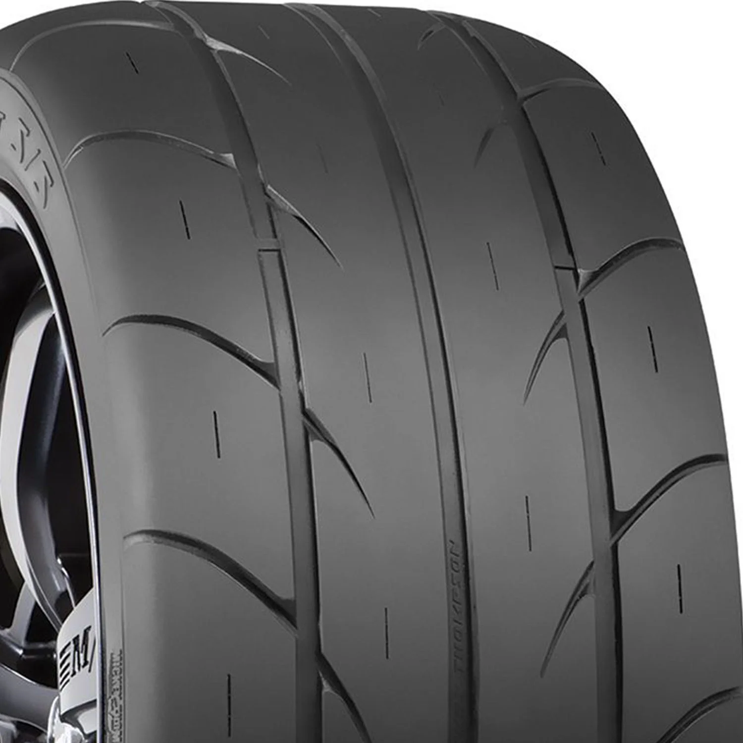 Mickey Thompson ET Street S/S P235/60R15 Drag Race Tire