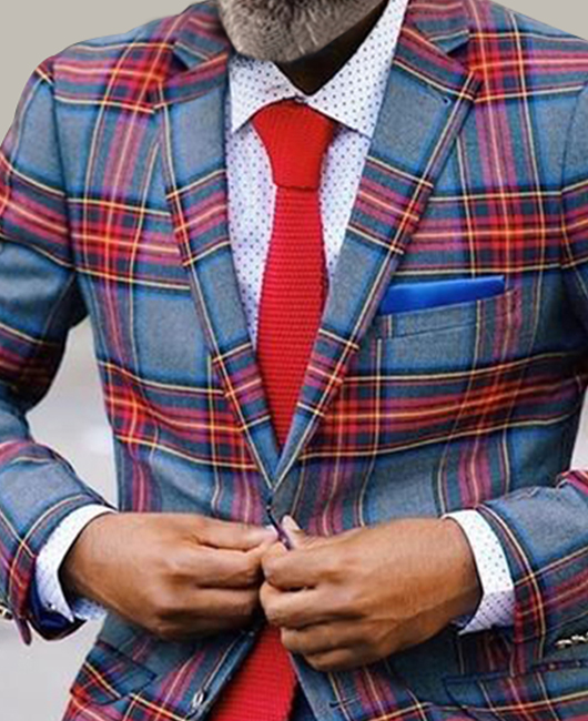 Blazer classique à carreaux et boutons de revers assortis
