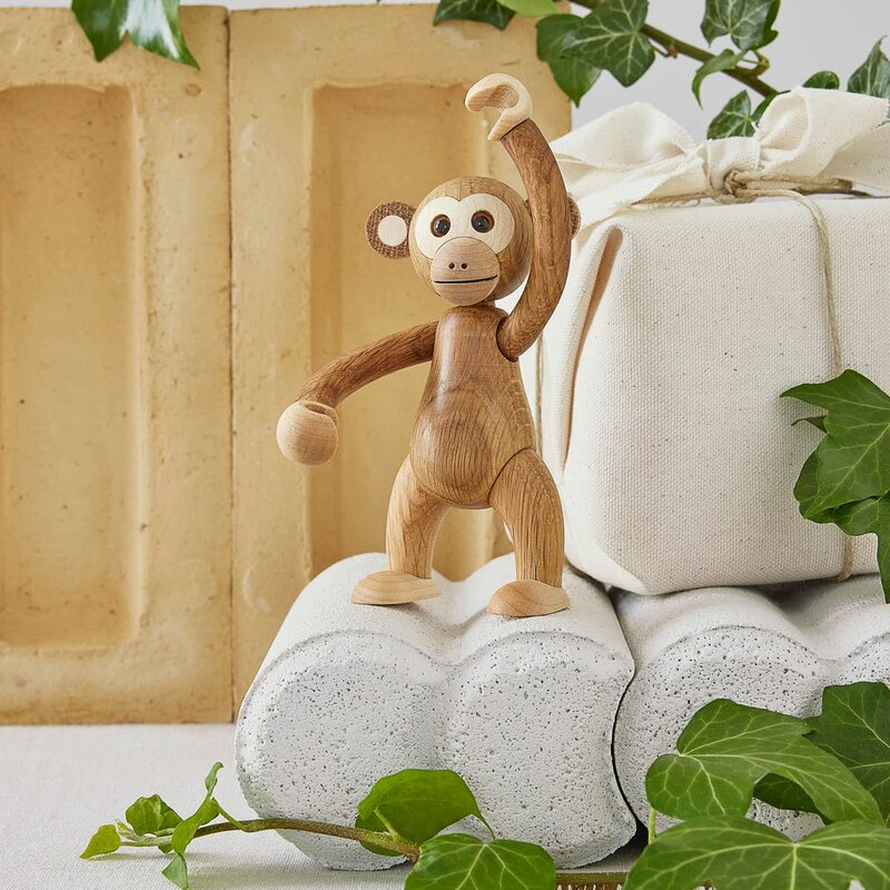 Jolly Ape trefigur 11 cm eik