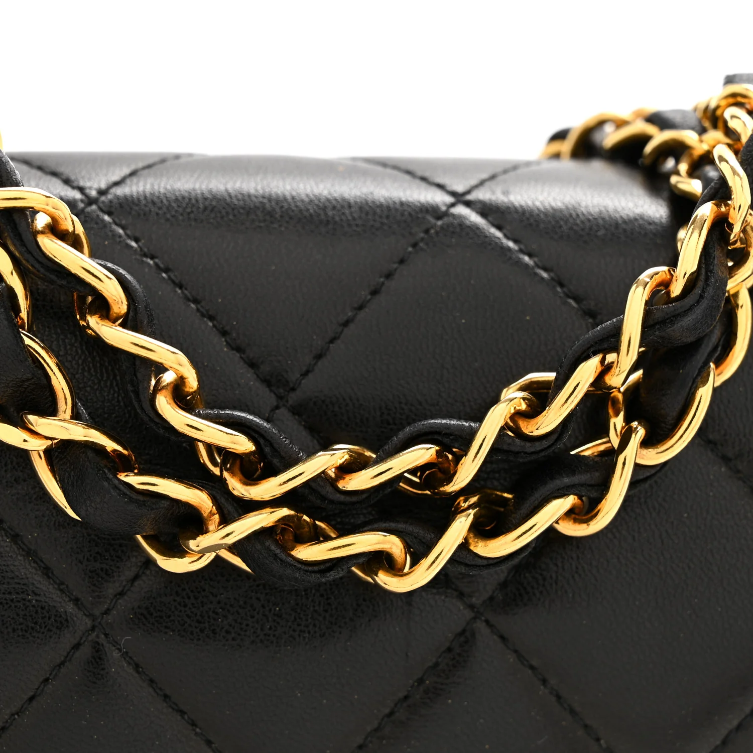 Lambskin Quilted Medium Single Flap Black