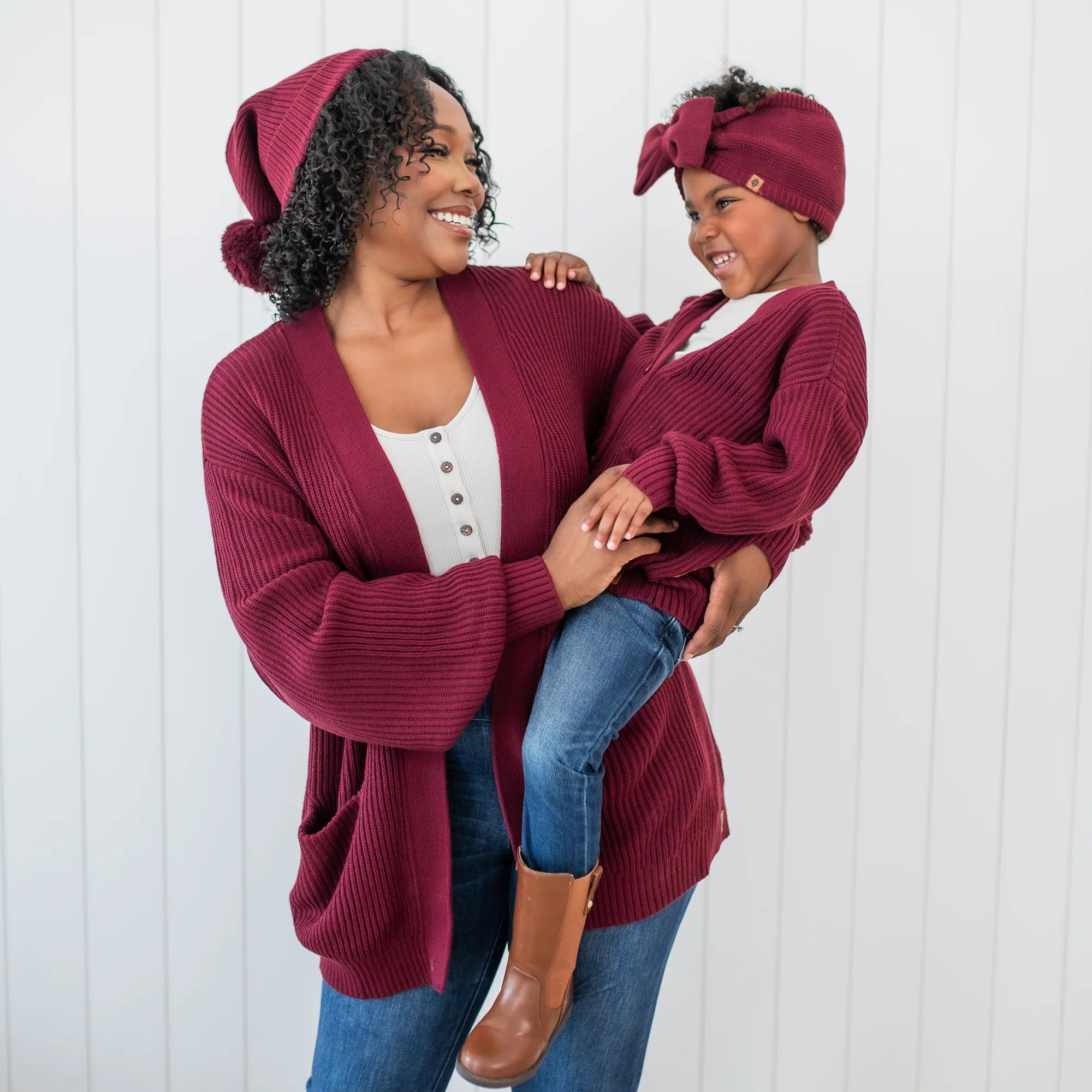 Chunky Knit Women's Oversized Cardigan in Burgundy