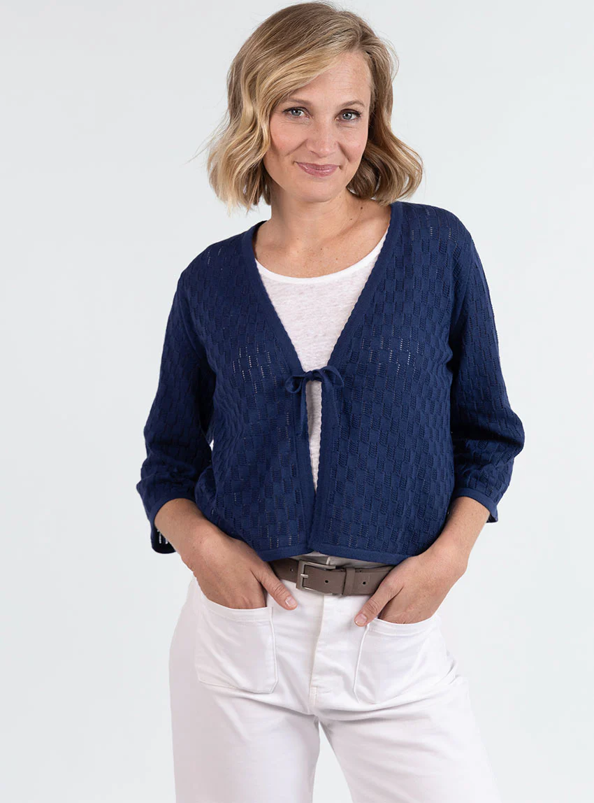 Gilet femme ajouré en coton bleu marine