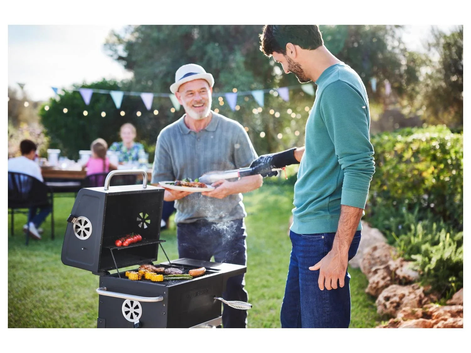 GRILLMEISTER Barbecue confort au charbon de bois Mini KANSAS, 40 x 30 cm