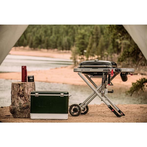 Traveler Portable Propane Gas Grill in Black Image 8