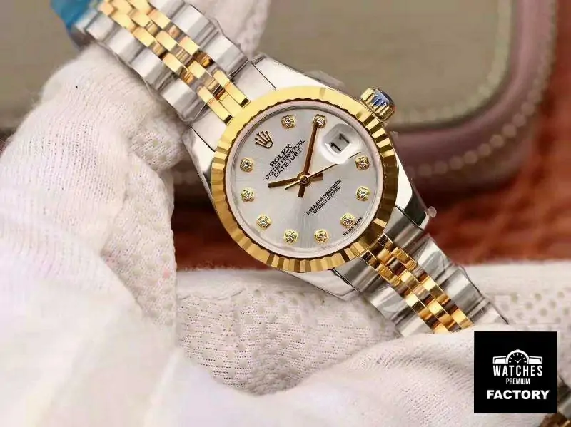 Rolex Lady Datejust 18K Gold 28MM Silver Dial