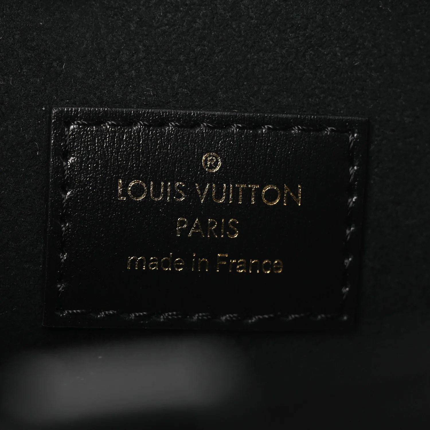 Reverse Monogram No茅 Purse