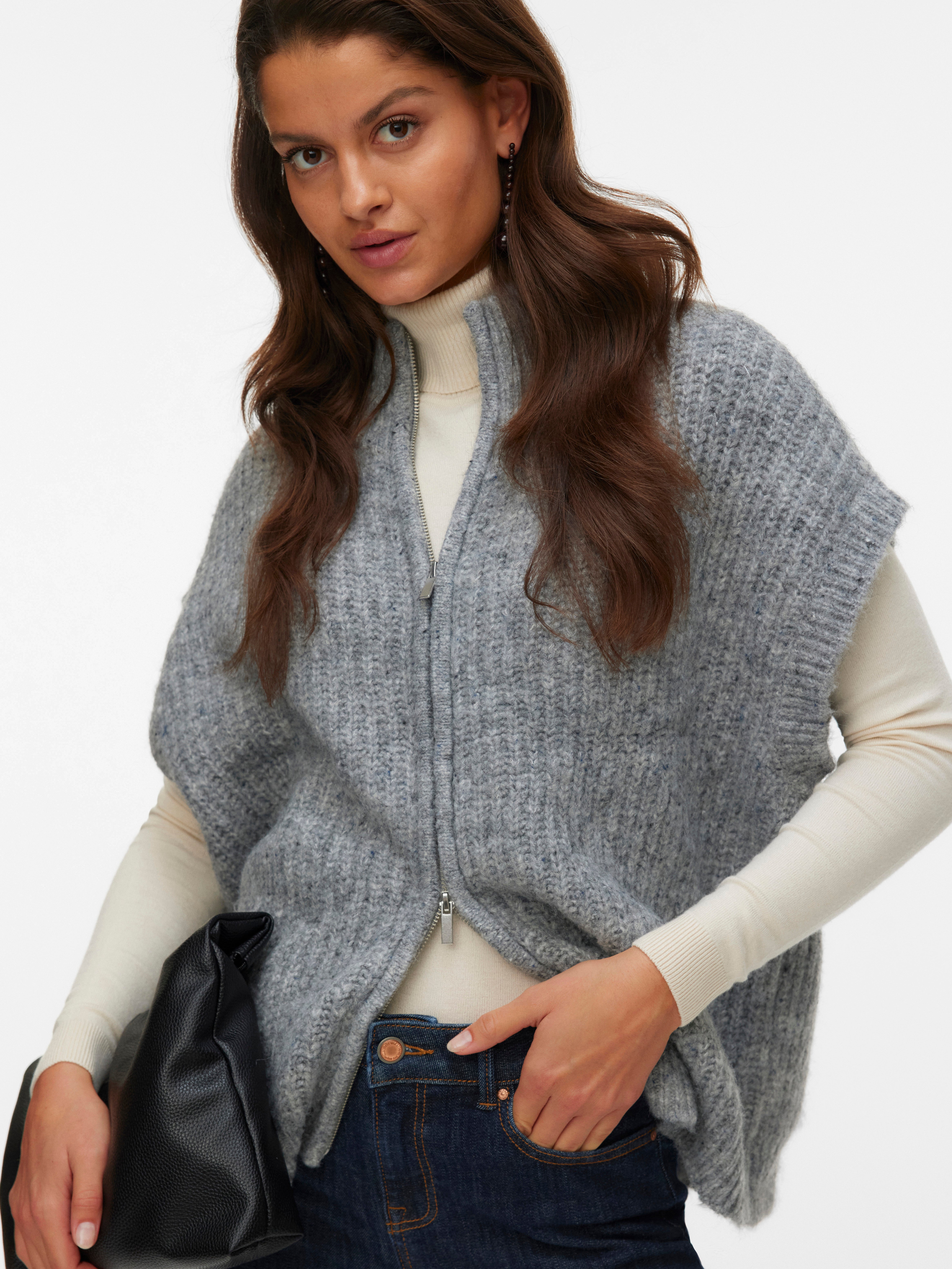 VERO MODA® VMSALTY Knit Waistcoat