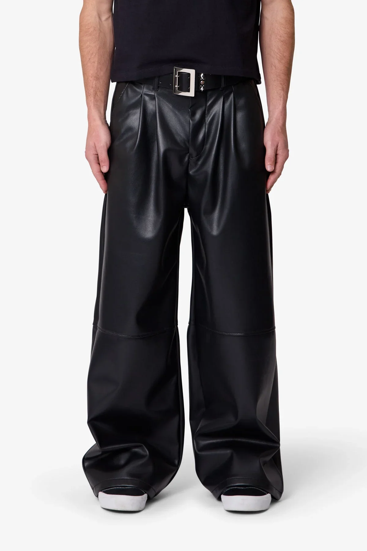 Leather Pleated Trouser - Black