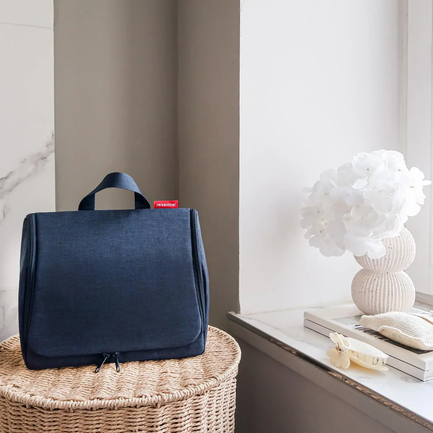 toiletbag twist navy