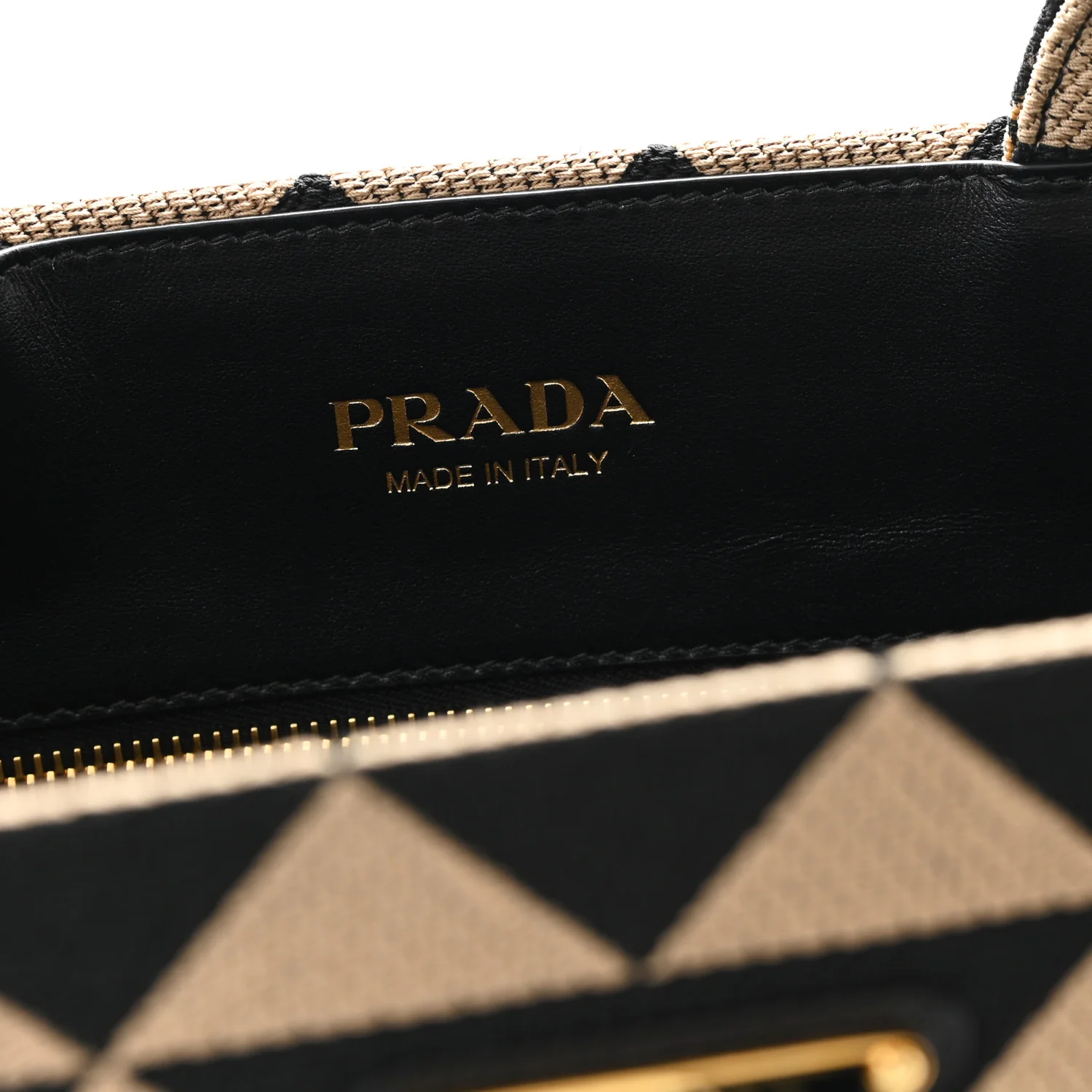 Jacquard Saffiano Triangolo Symbole Embroidered Large Tote Black Corda