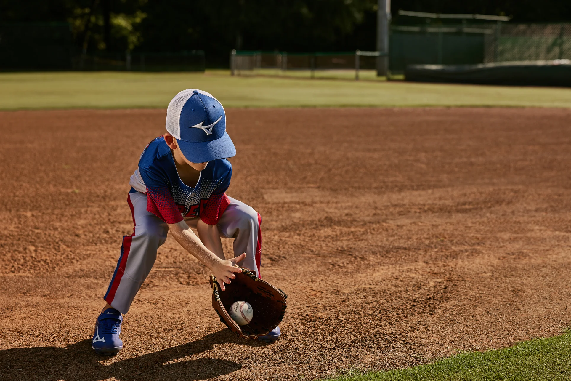 MVP Prime Fastpitch Softball Glove 12"(Right) - Image 6