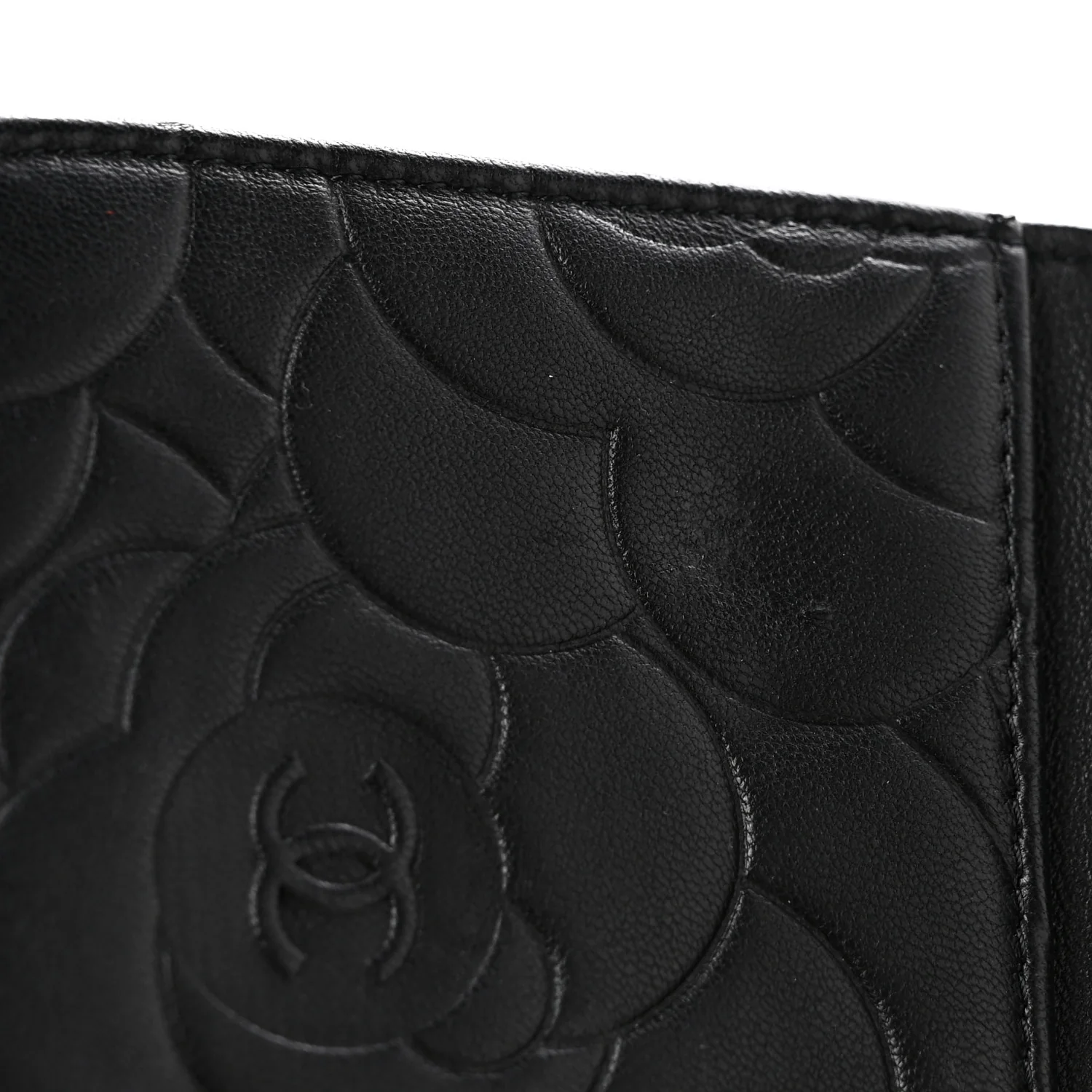 Lambskin Camellia Embossed Wallet On Chain WOC Black