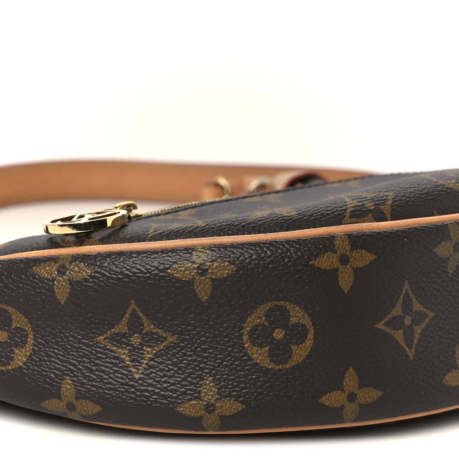 Monogram Loop
