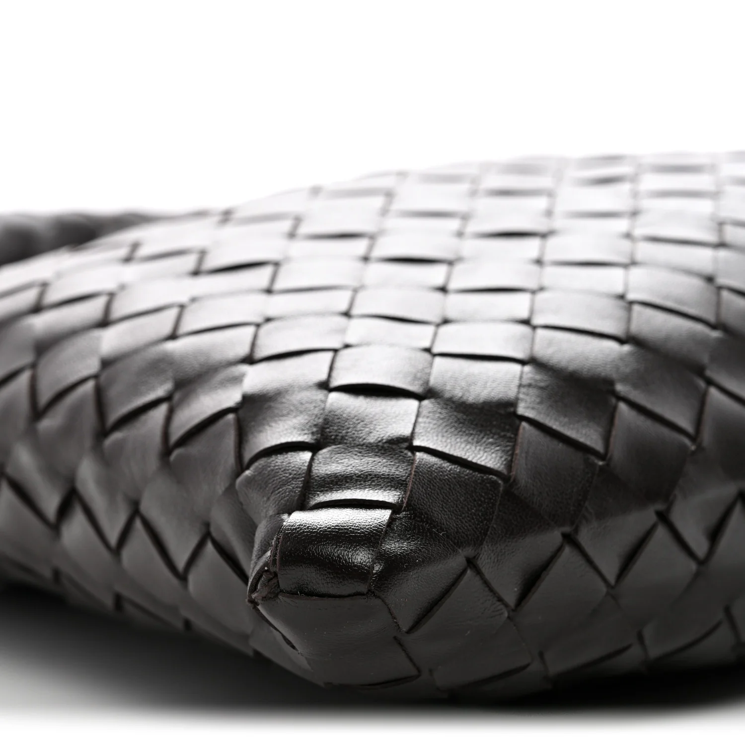 Calfskin Intrecciato Small Hop Fondant