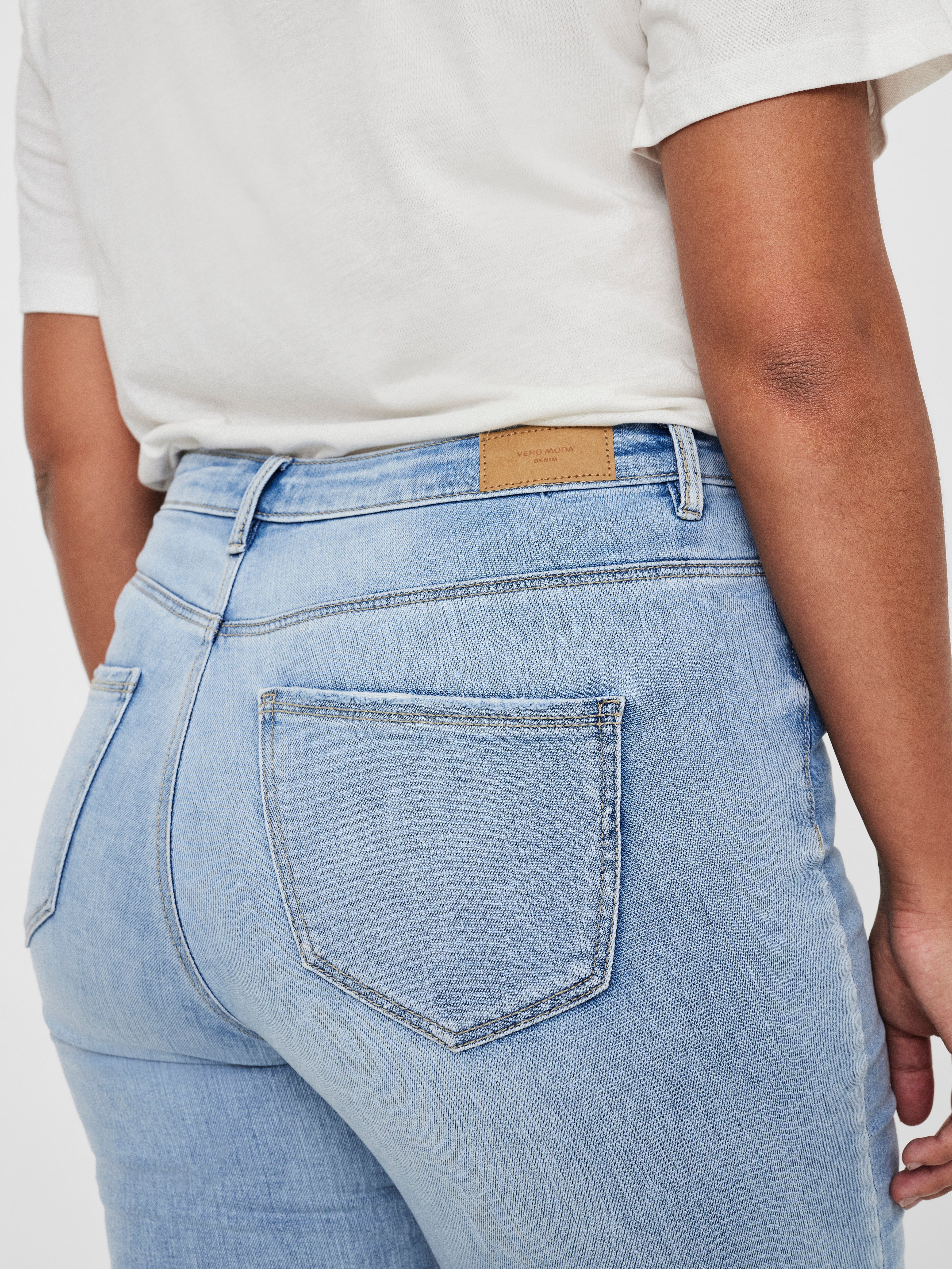 VERO MODA® VMPHIA High rise Slim Fit Jeans