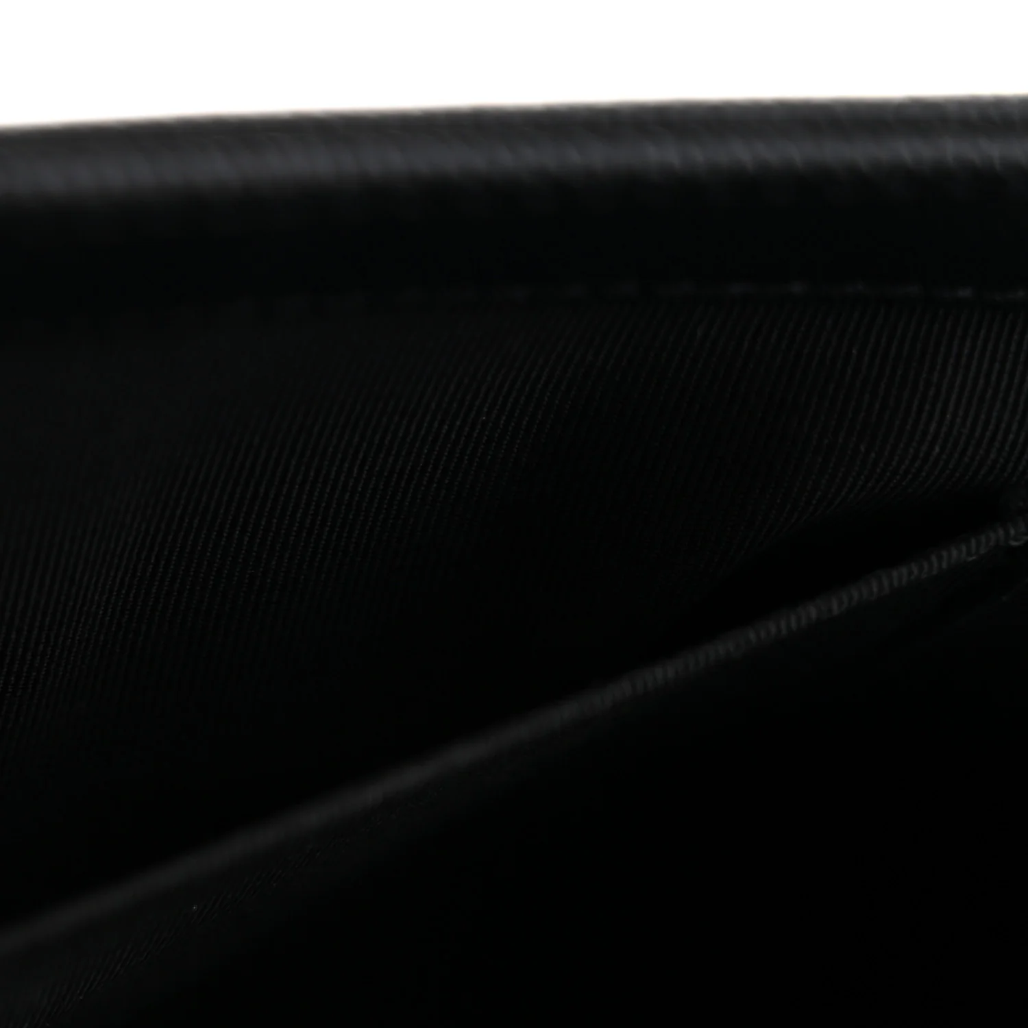 Caviar Quilted New Medium Boy Flap Black