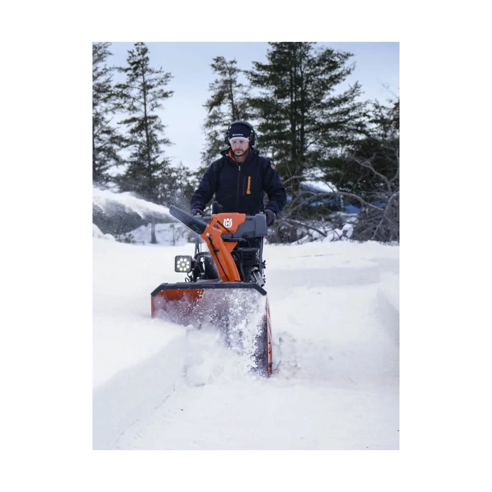 Outdoor Power Equipment St 330 Residential Snow Blower 30" 369Cc - Image 7