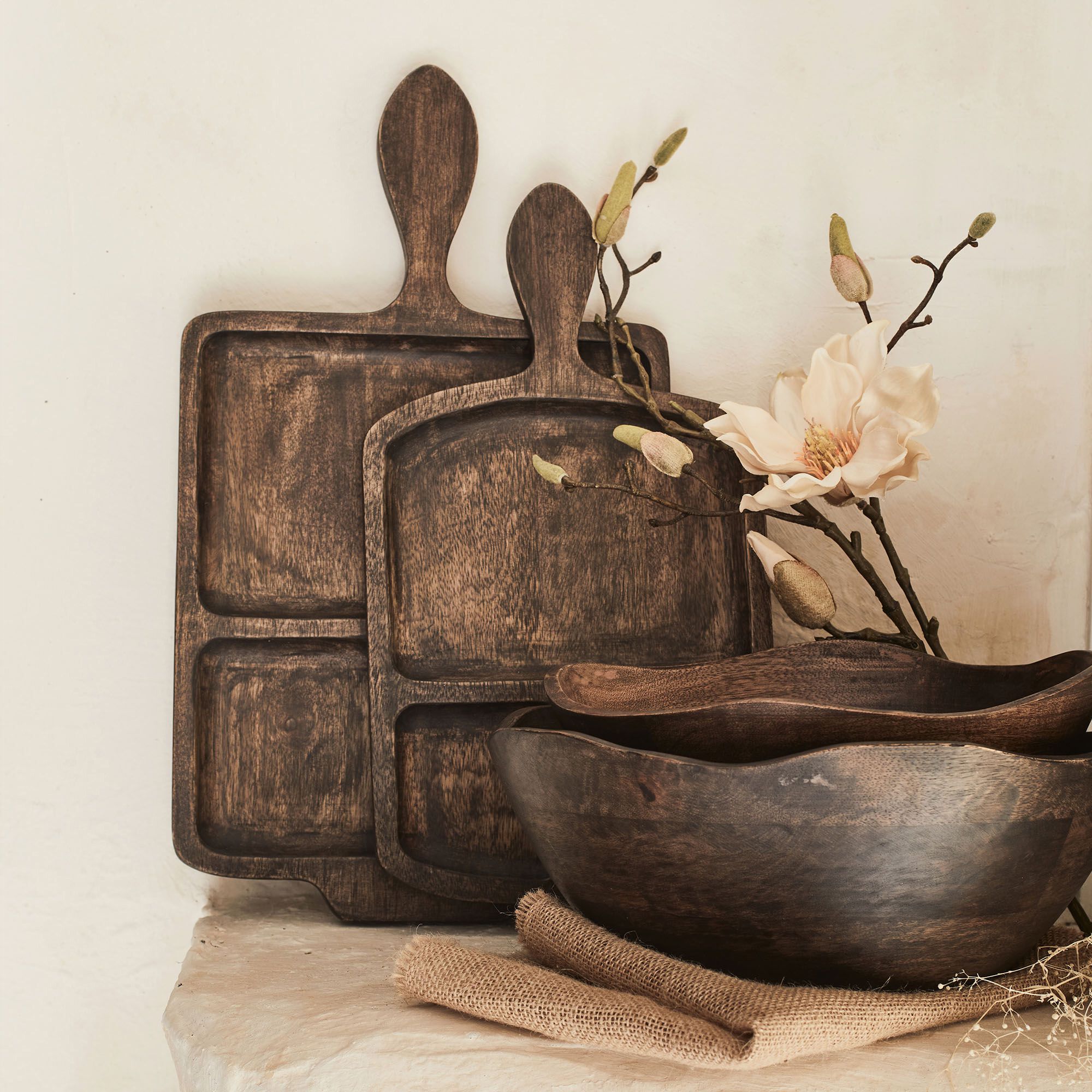 LUCU - Planche de présentation en bois de manguier L43,5cm - marron