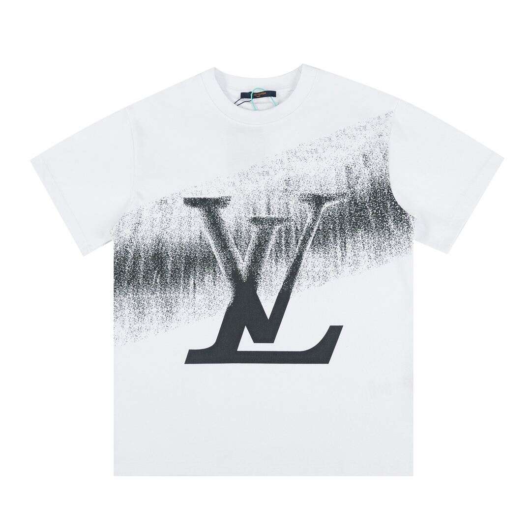【Louis Vuitton】（ルイヴィトン）男女兼用、ご好評に付き再入荷！Tシャツ