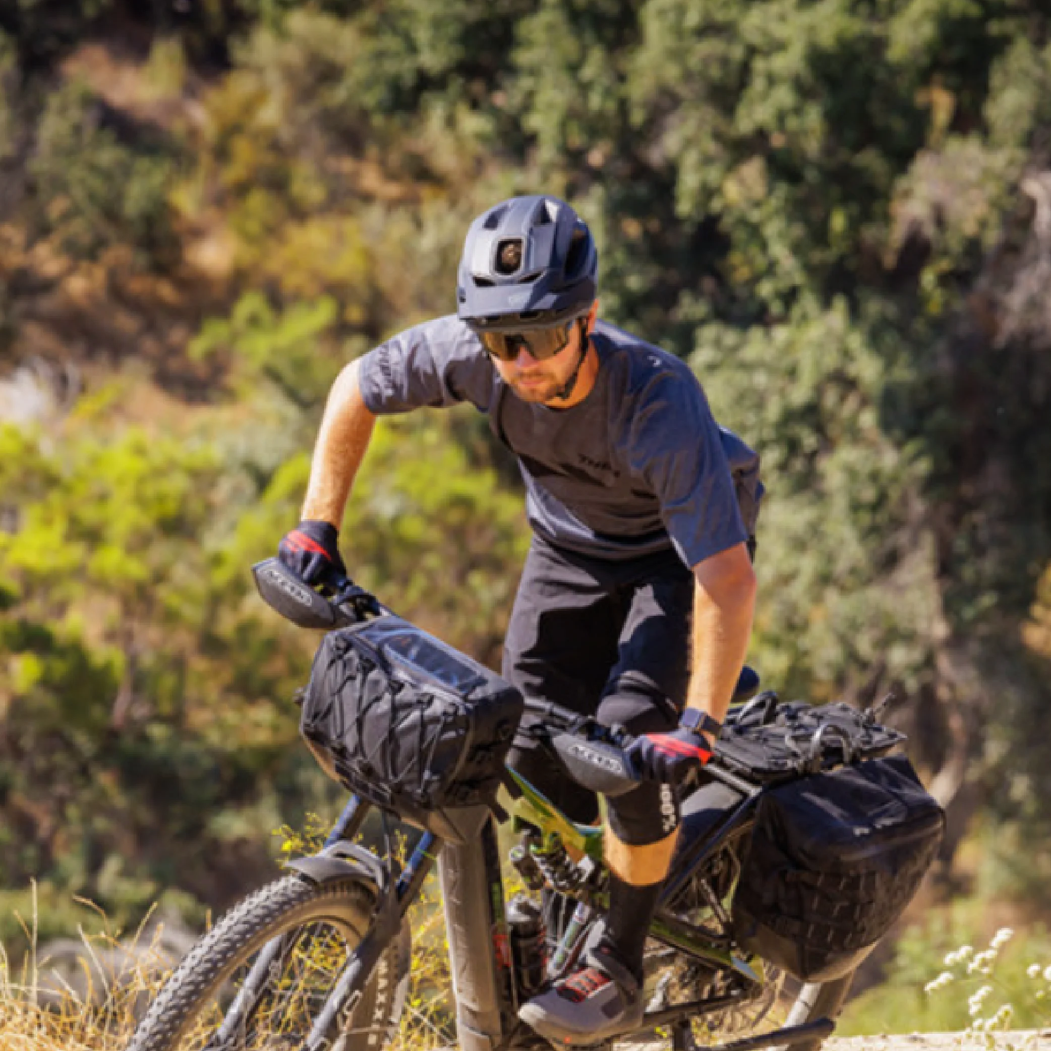 RECON MX Adventure Adult S/M Electric Mountain Bike with Steps E7000 Motor, 11-Speed Gears, 27.5" Wheels, Suspension, 504 Wh Integrated Battery, Custom Rack and Bag Set Included - Image 8