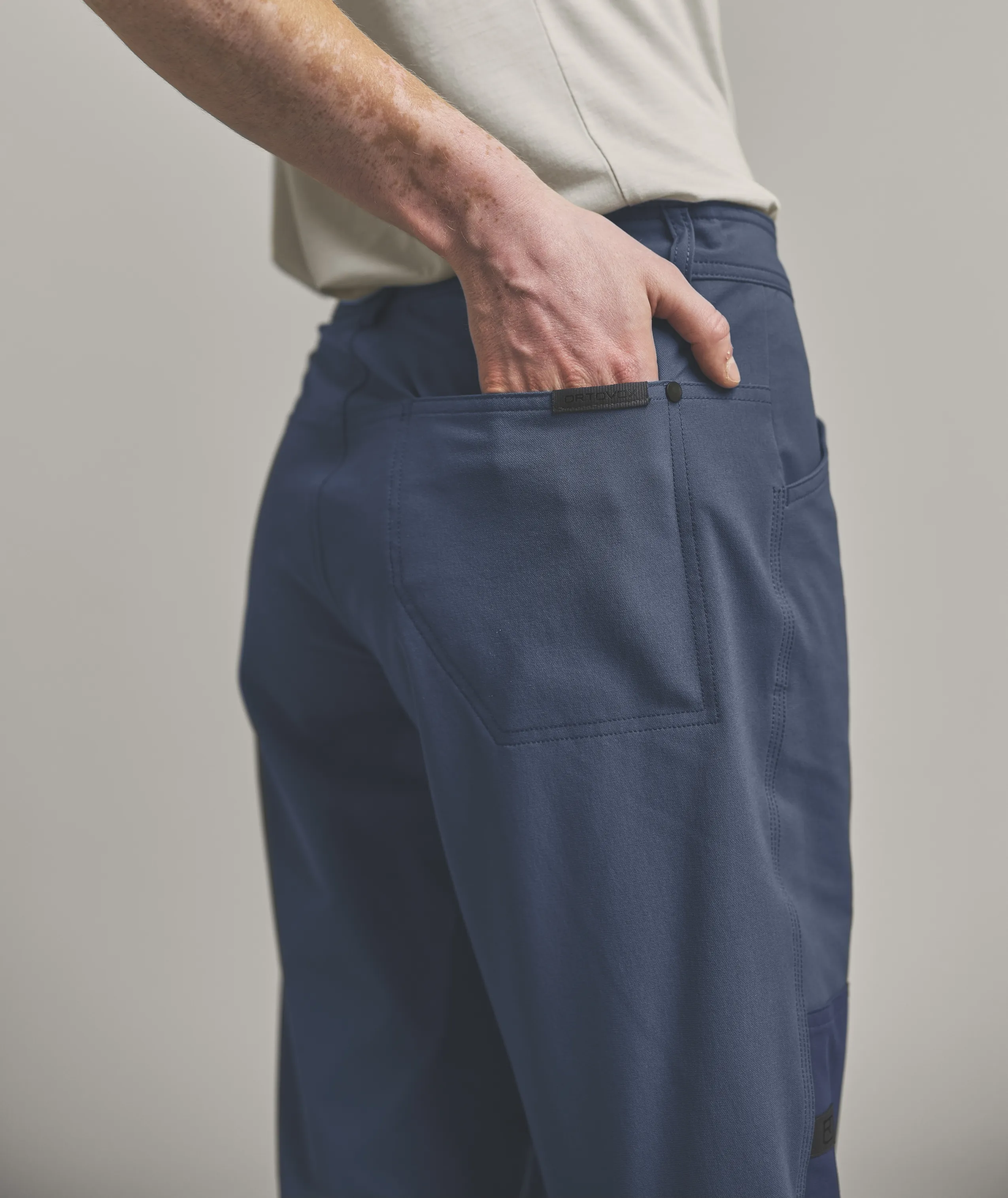 ORTOVOXR AFFINITY PLUS PANTS