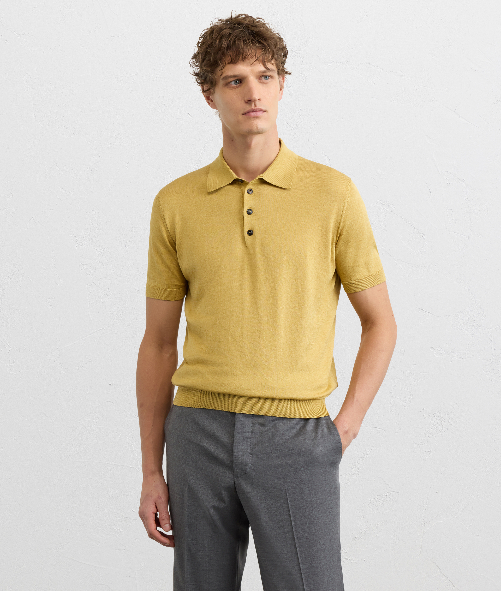 MUSTARD SILK AND COTTON KNITTED SHORT SLEEVED POLO SHIRT
