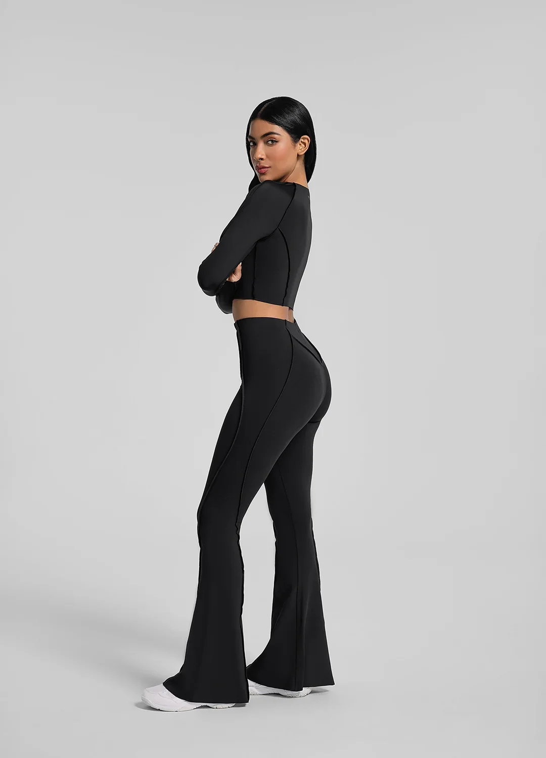 Contour Stitch Long Sleeve Crop