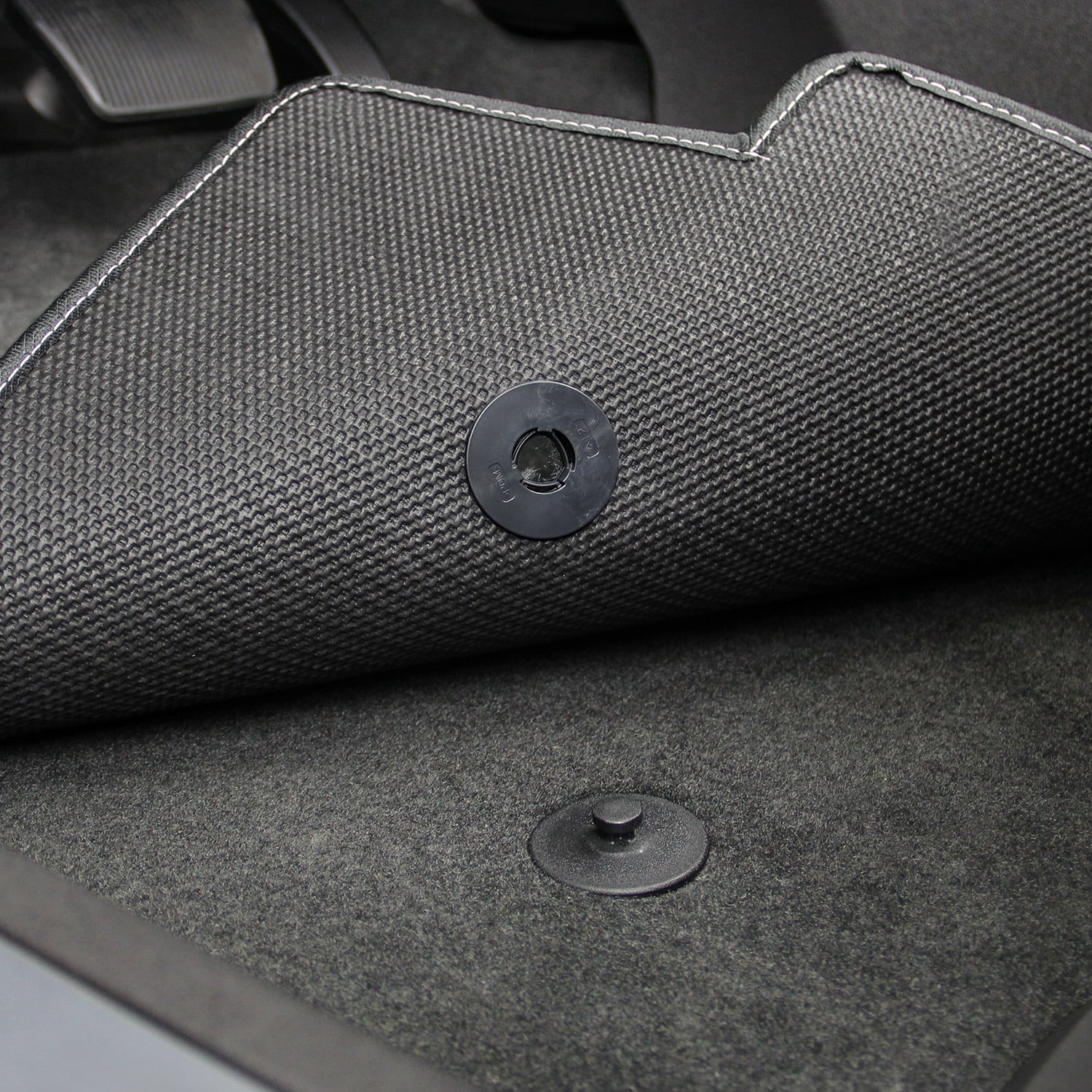 Custom Fit Floor Mats for Cadillac CTS AWD/CTS-V Coupe 2011-2015 LogoMat 4Pc Charcoal (1 ITW Fastener) - Image 3