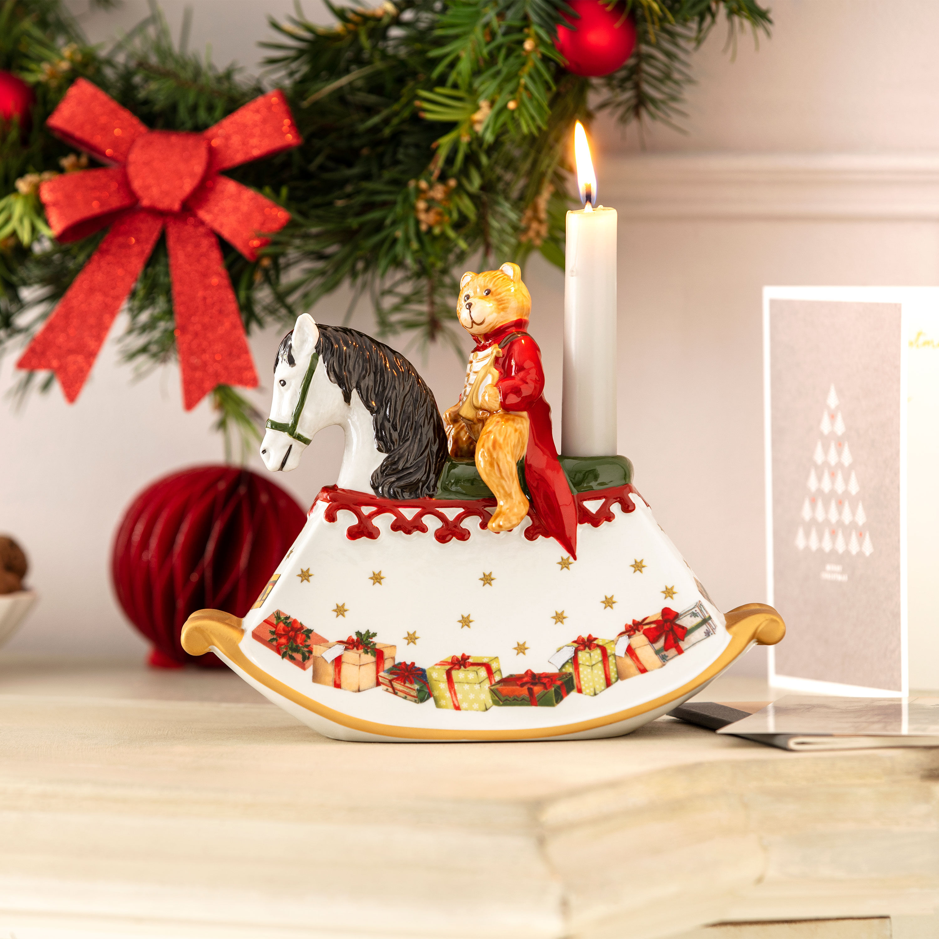 Christmas Toy's Christmas figurine - Multi-colored, 8.5'' x 3.5'' x 6.7'', porcelain