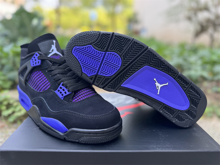 Air Jordan 4