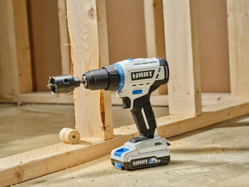 20-Volt 1/2�� Drill/Driver 2-Pack 4AH Battery Kit Bundle - Image 3