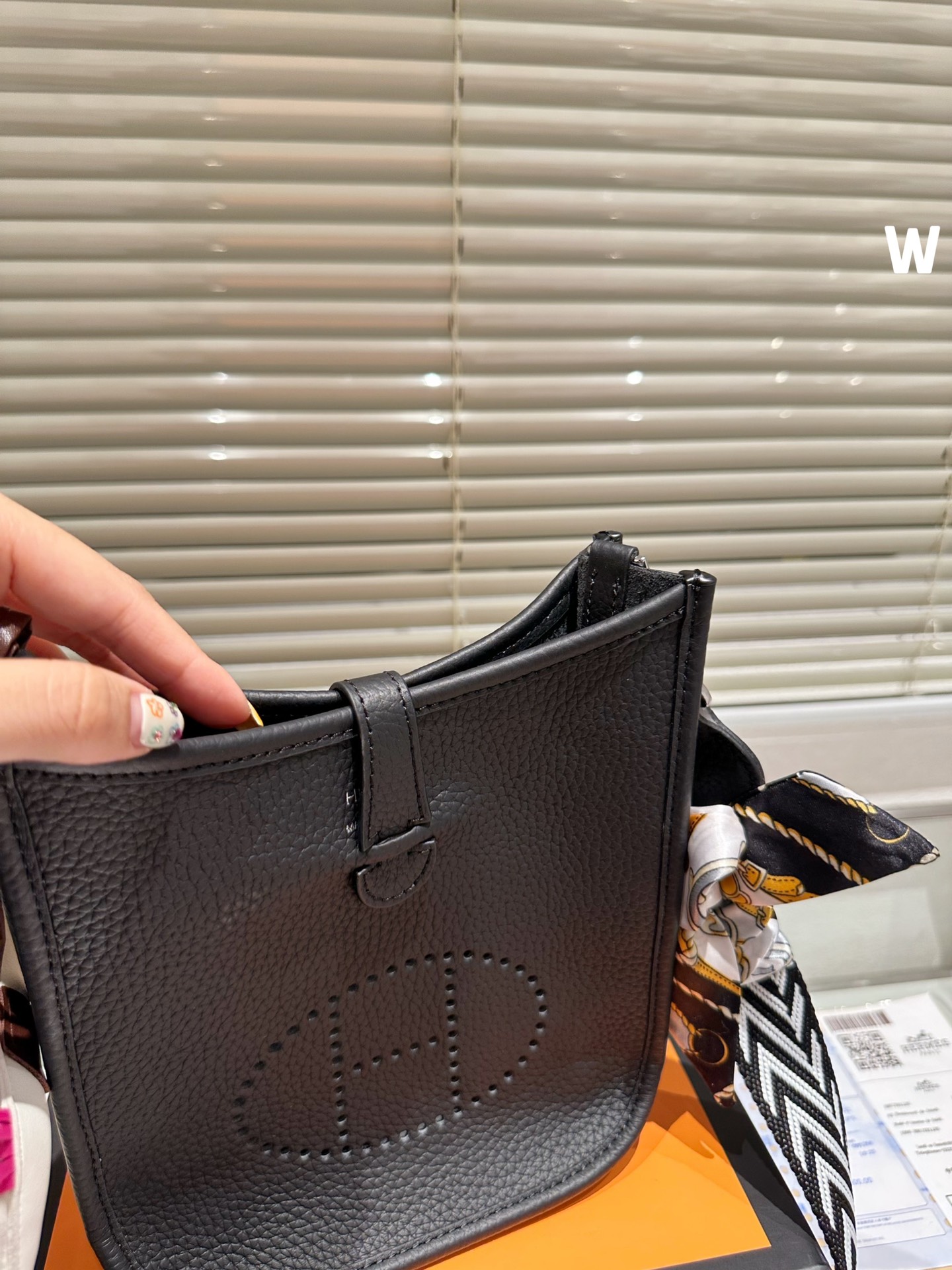 Hermes new Evelyne H unique hollow shape