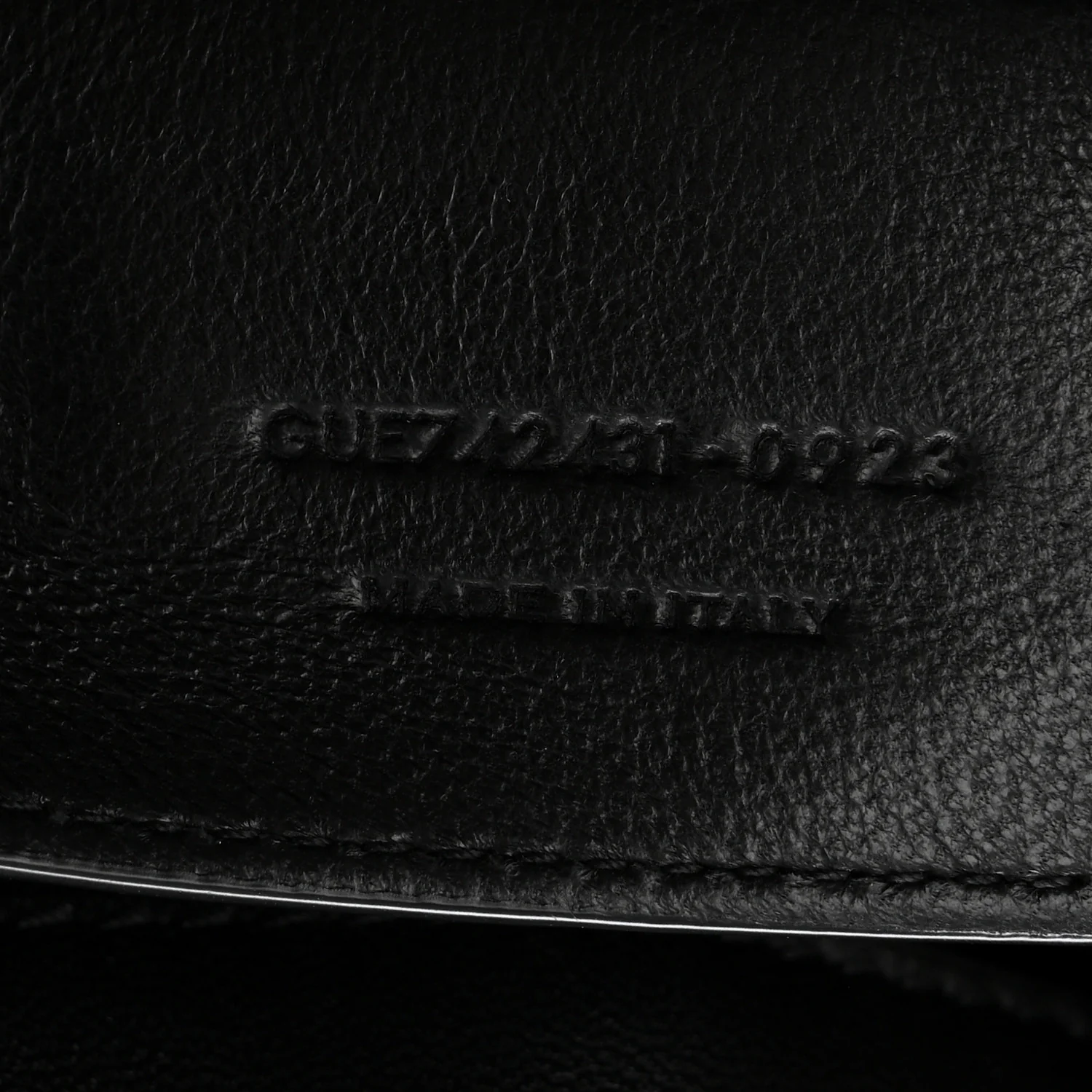 Lambskin Matelasse Monogram Large Jamie 4.3 Black
