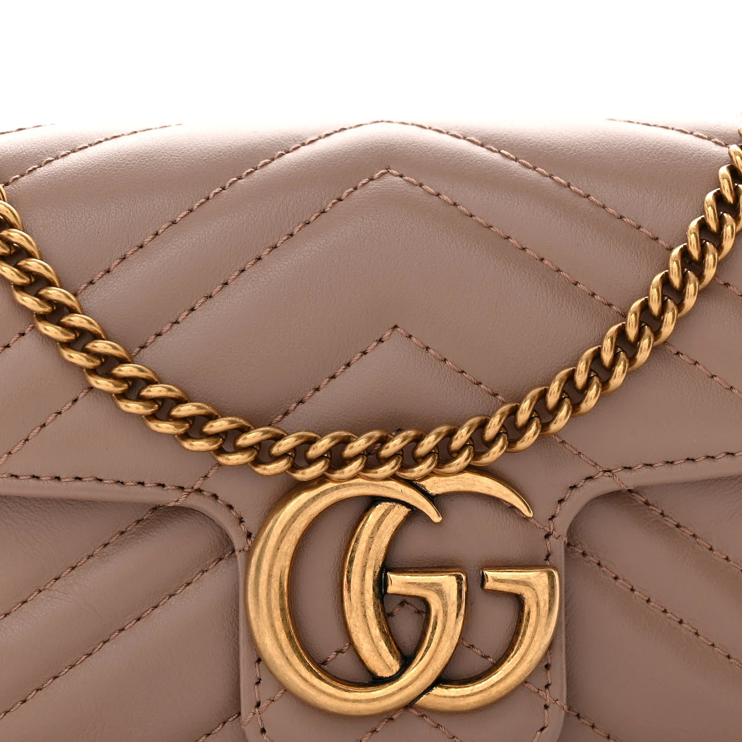 Calfskin Matelasse Super Mini GG Marmont Shoulder Bag Porcelain Rose