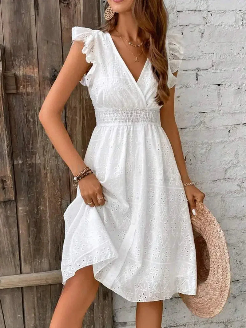 Robe à manches papillon