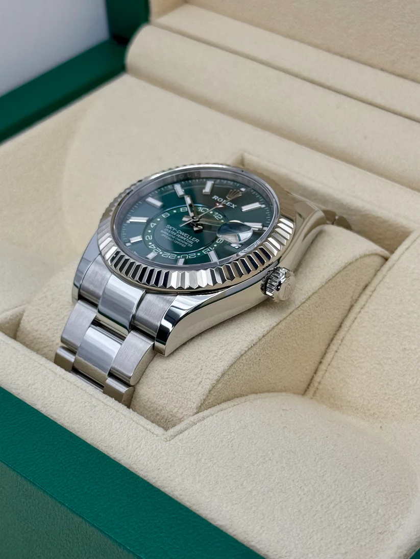 [Super Clone]RLX  Sky-Dweller 42mm Stainless Steel Green Dial Oyster - 336934