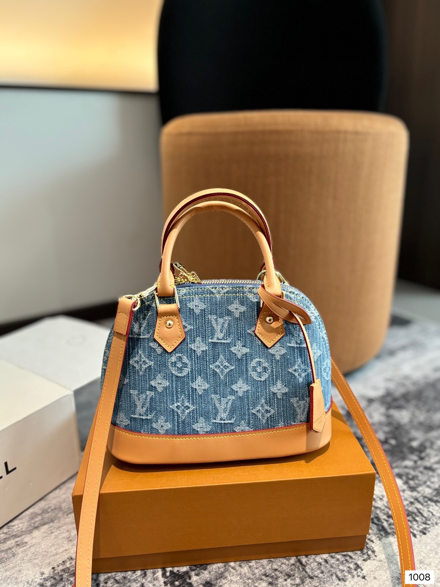 Louis alma bb Retiro denim bag size: 24??18cm