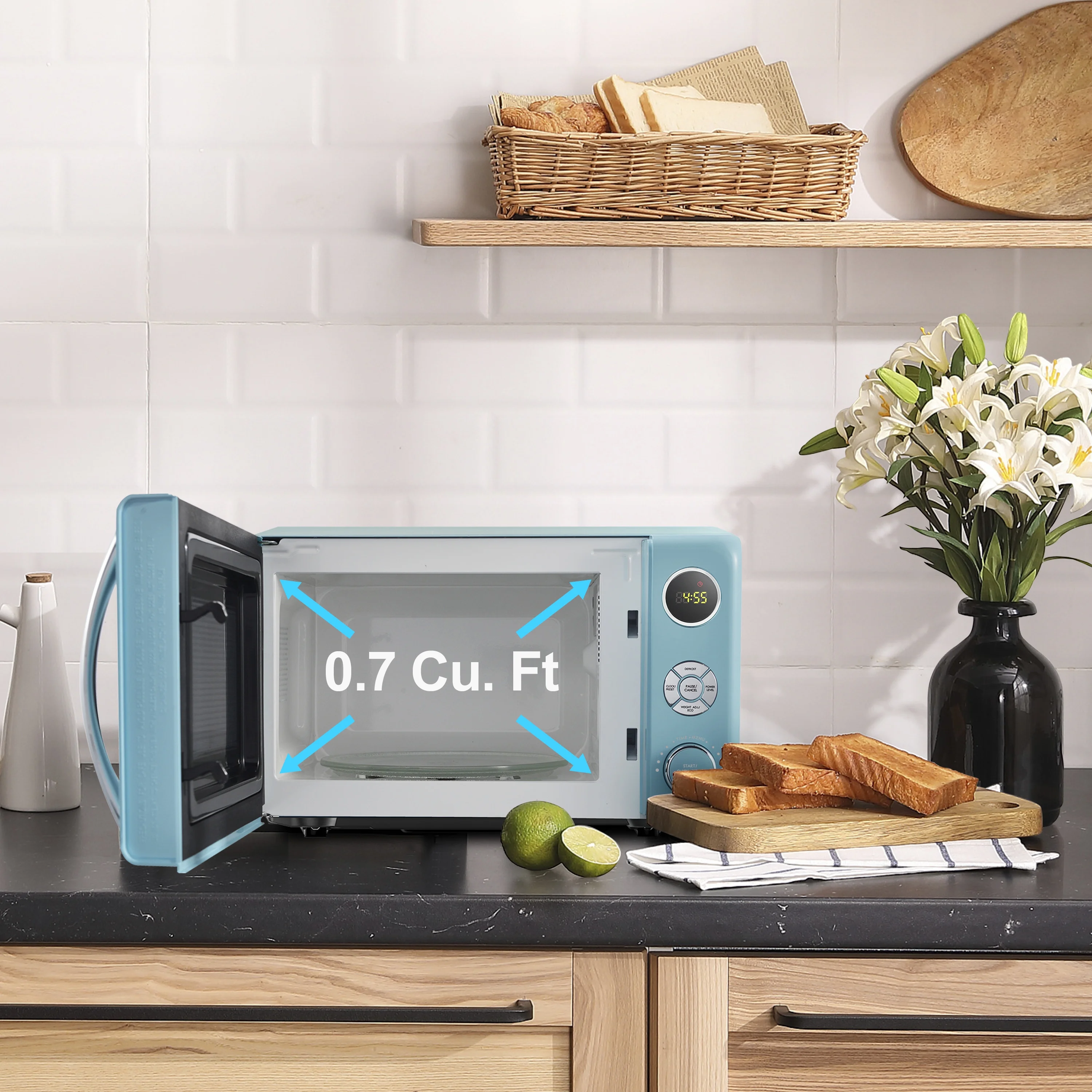 Galanz 0.7 cu ft Retro Countertop Microwave Oven, 700 Watts, Blue, New