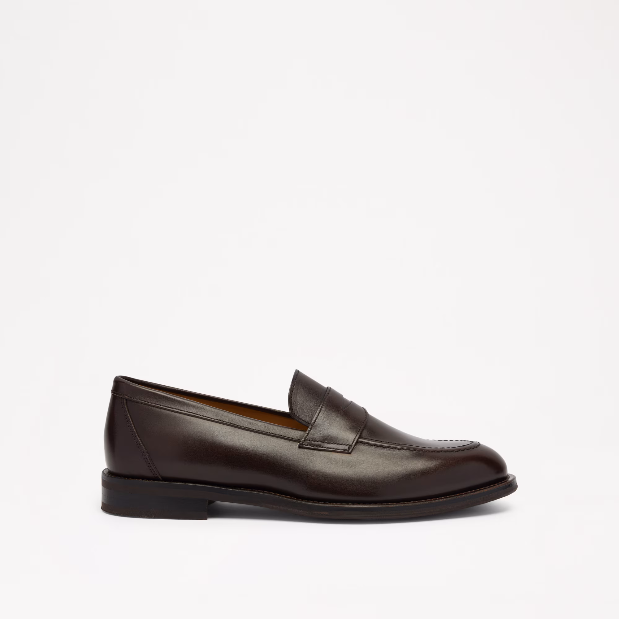 Davis<br>Classic Penny Loafer