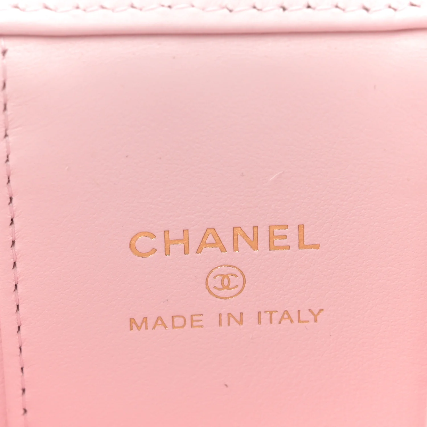 Caviar Quilted Mini Vanity Case With Chain Light Pink